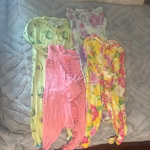 Four Posh peanut ruffled one piece sleepers 18-24 mo